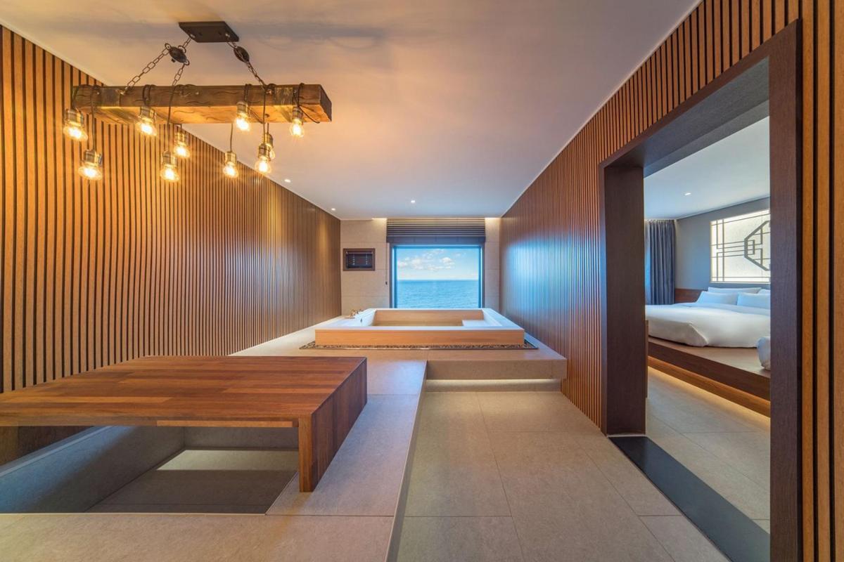 Yeonhwamun Hotel Yeongdeok Екстер'єр фото